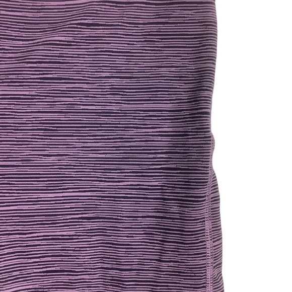 Athleta Ultimate Stash Pocket Capri Leggings Volcanic Purple Black S - Picture 2 of 9